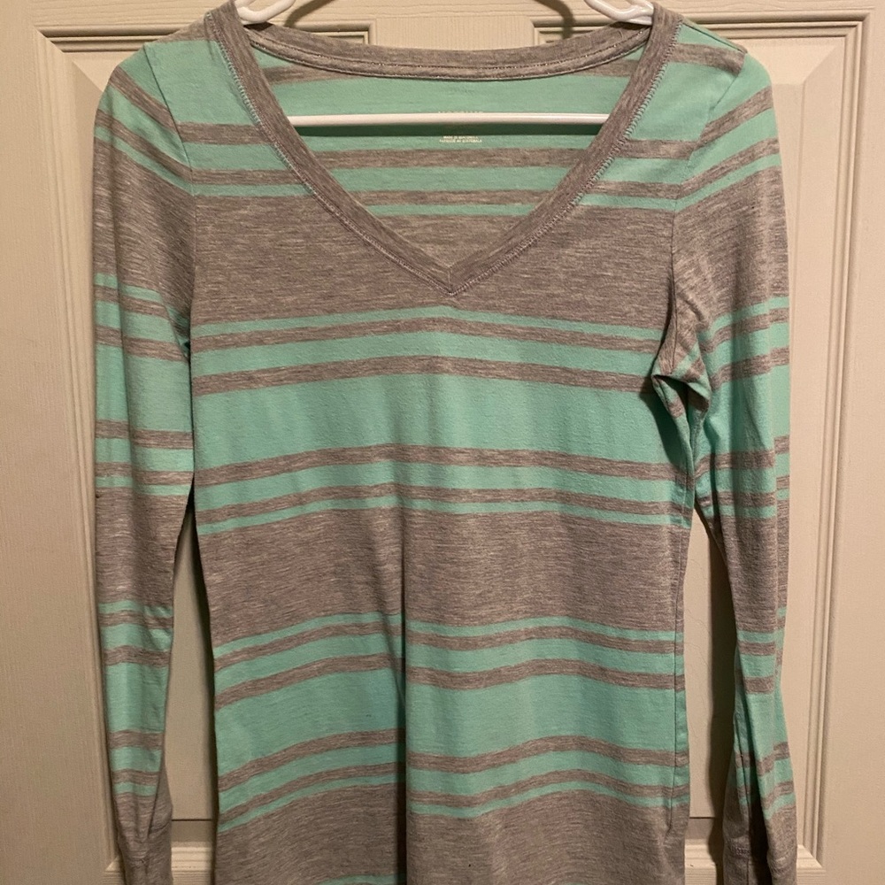 Stripped long sleeve shirt